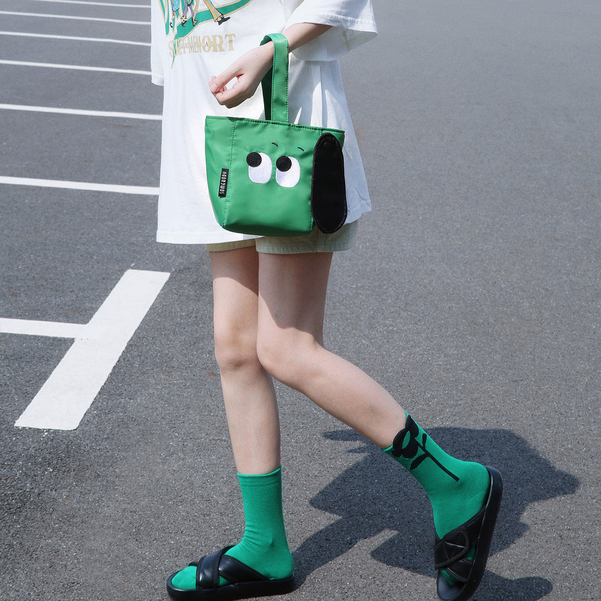 Women's Tricolor Patch Cartoon Cute Dog Mobile Handbags