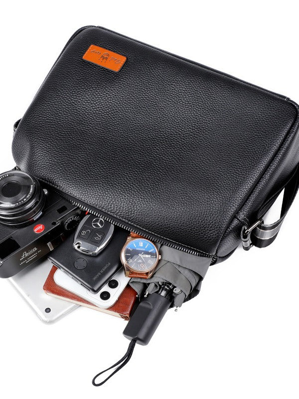 Men's Trendy Leather Large Capacity Top Layer Cattlehide Men's Messenger Bags
