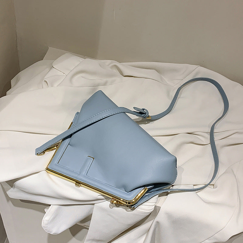 Women's Trendy Clip Design F Simple Elegant Shoulder Bags