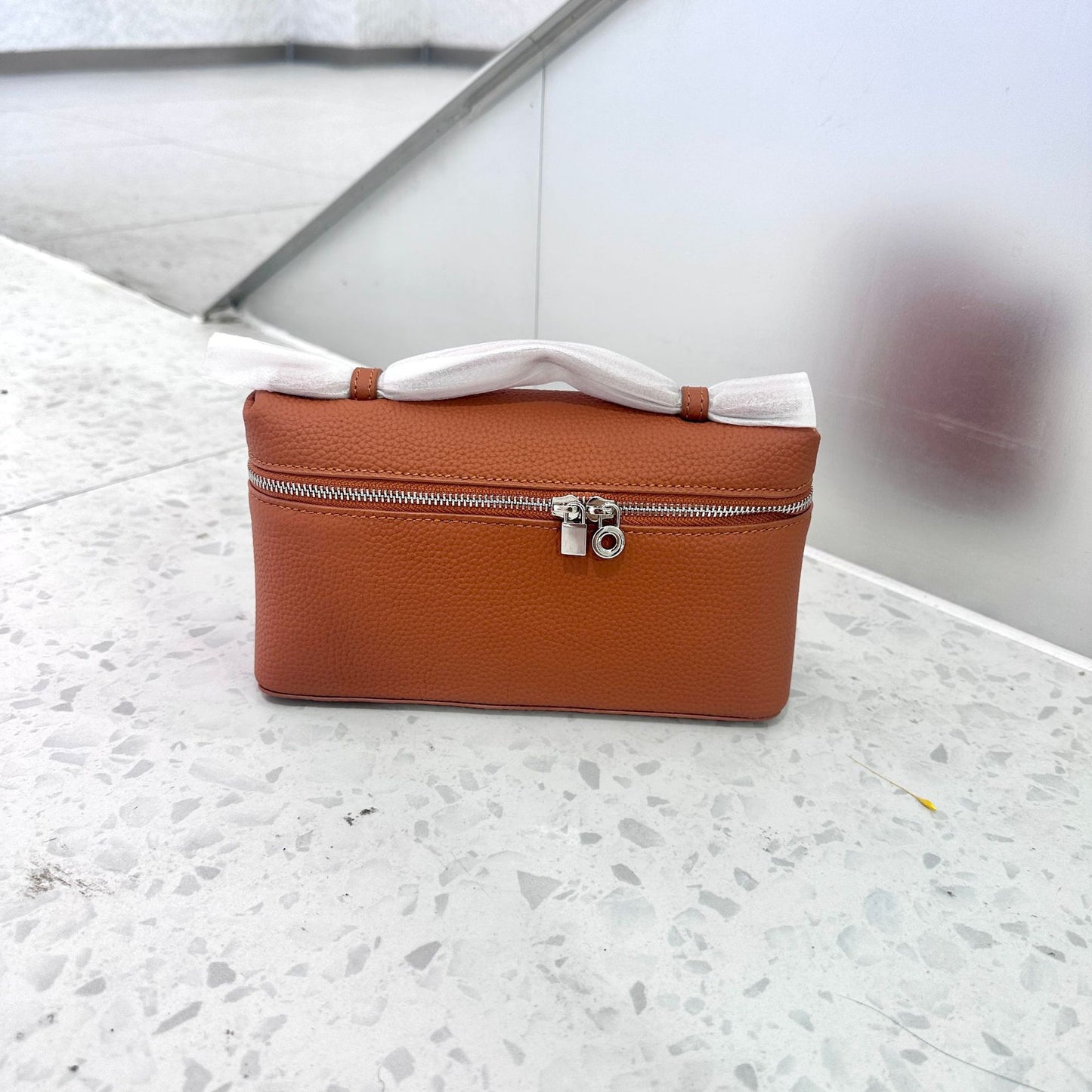 Women's Cowhide Lunch Box Fashion One High Shoulder Bags