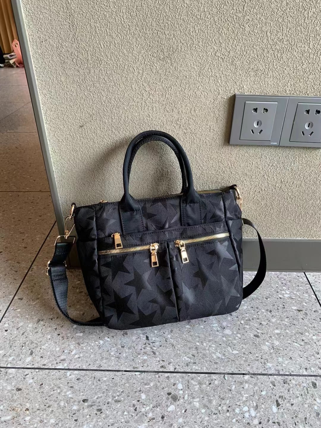 Waterproof Lightweight Nylon Cloth Versatile Simple Crossbody Bags