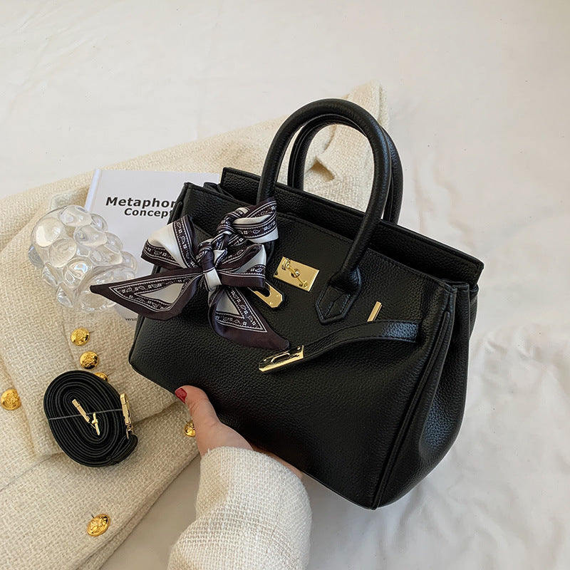 Women's High Sense Quality Fashion Western Style Shoulder Bags