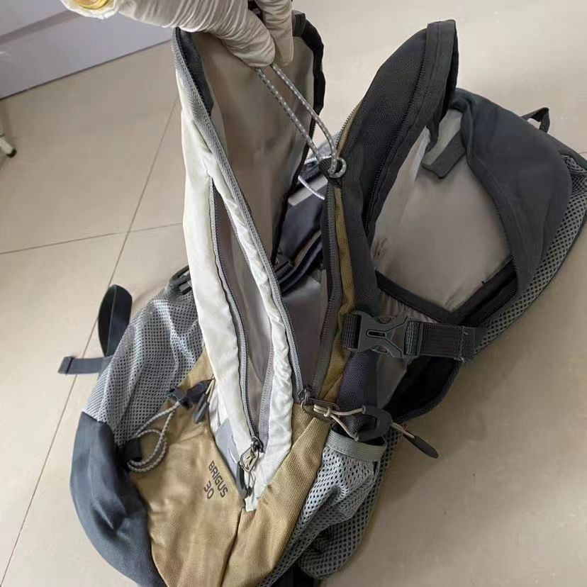 Women's & Men's & Hiking Large Capacity Waterproof Riding Backpacks