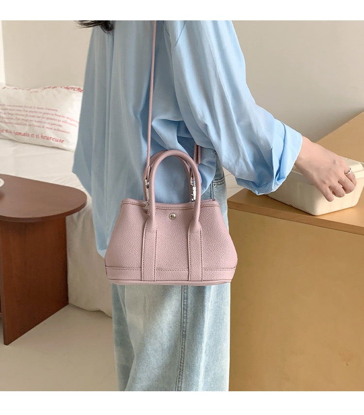 Korean Simple High-grade Female Fashion Commuter Crossbody Bags