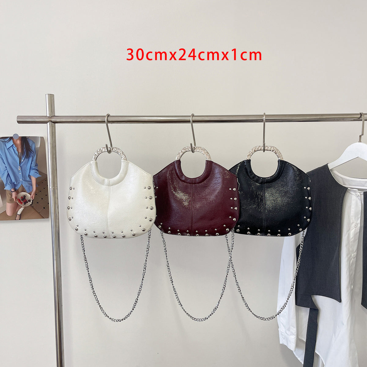 Female Hot Style Rivet Commuter Retro Fashion Punk Women's Handbag
