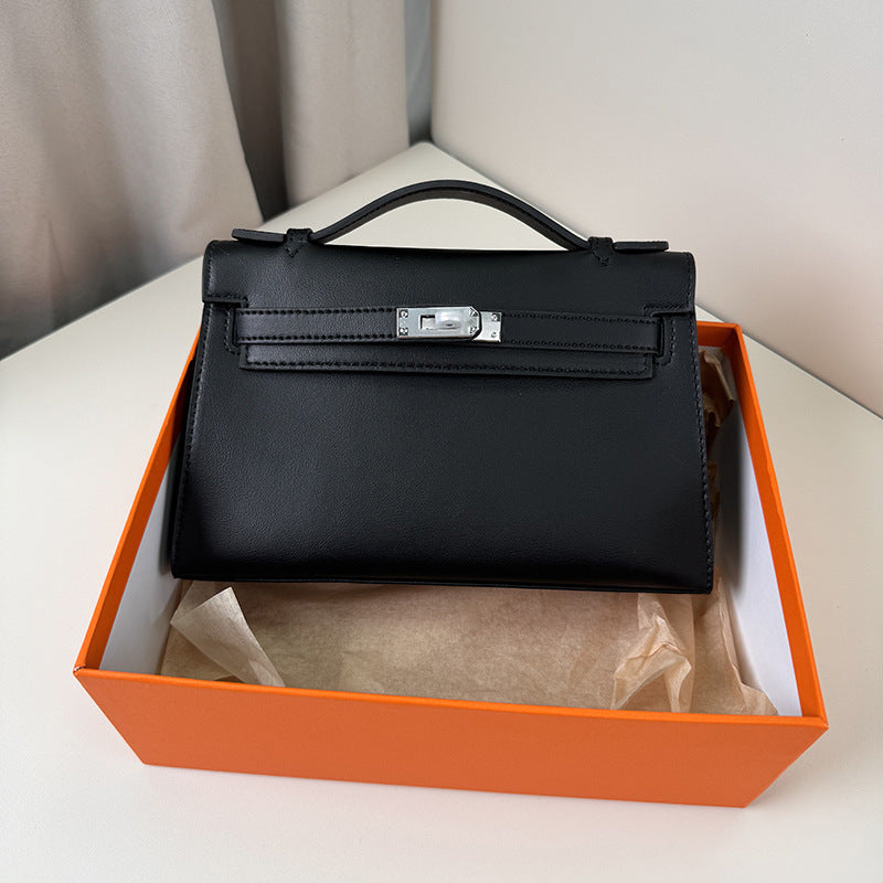 Women's Chain Kelly Calf Leather Mini Generation Crossbody Bags