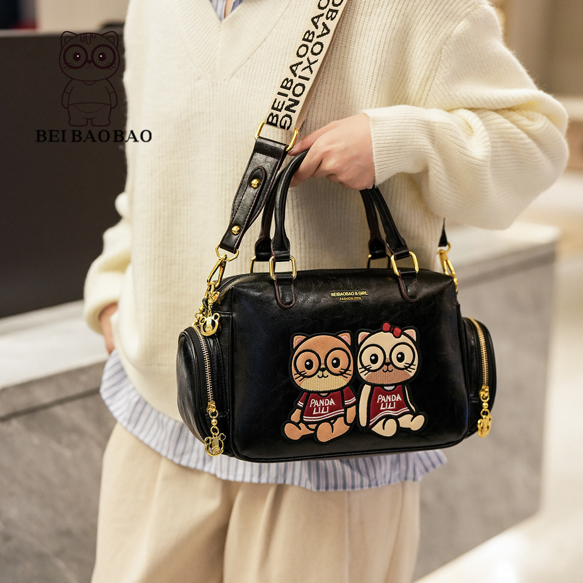 Women's Korean Style Traveling Shopping Portable Large Women's Messenger Bag