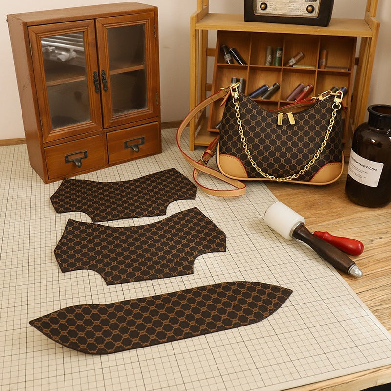 Women's Handmade Croissant Retro Since Material Kit Small Square Bags