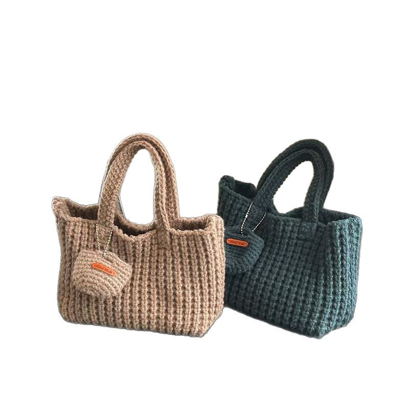 Women's Underarm Retro Handmade Cotton Braided Lightweight Handbags