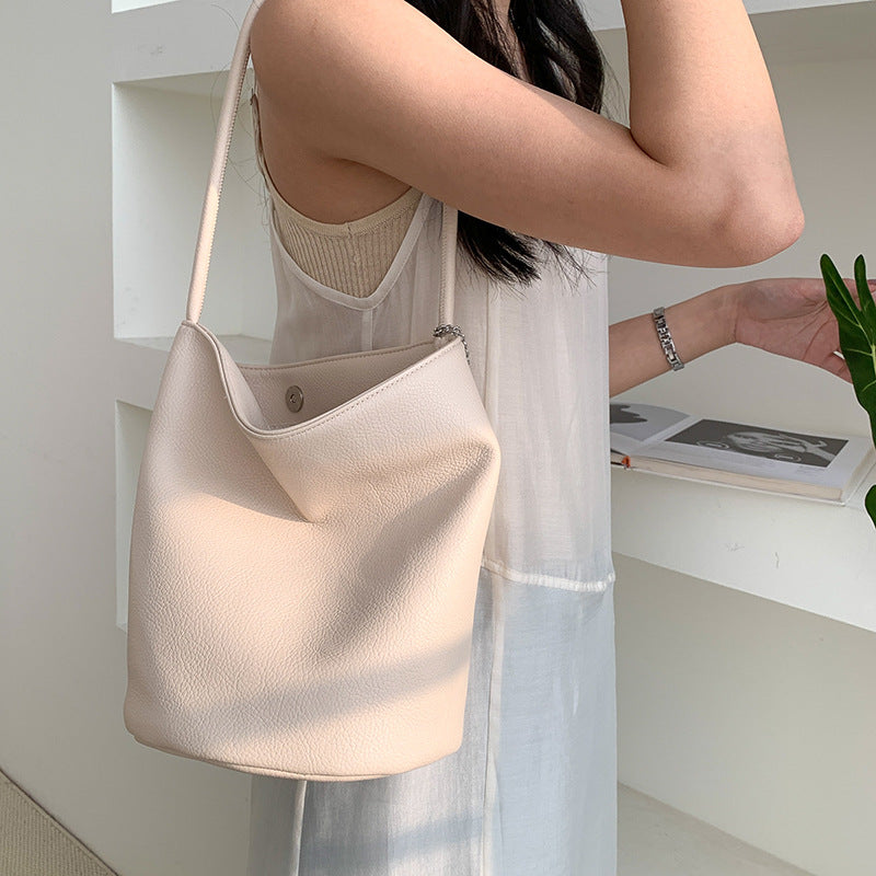 Soft Leather Solid Color Simple Idle Style Large Capacity Women's Shoulder Bag