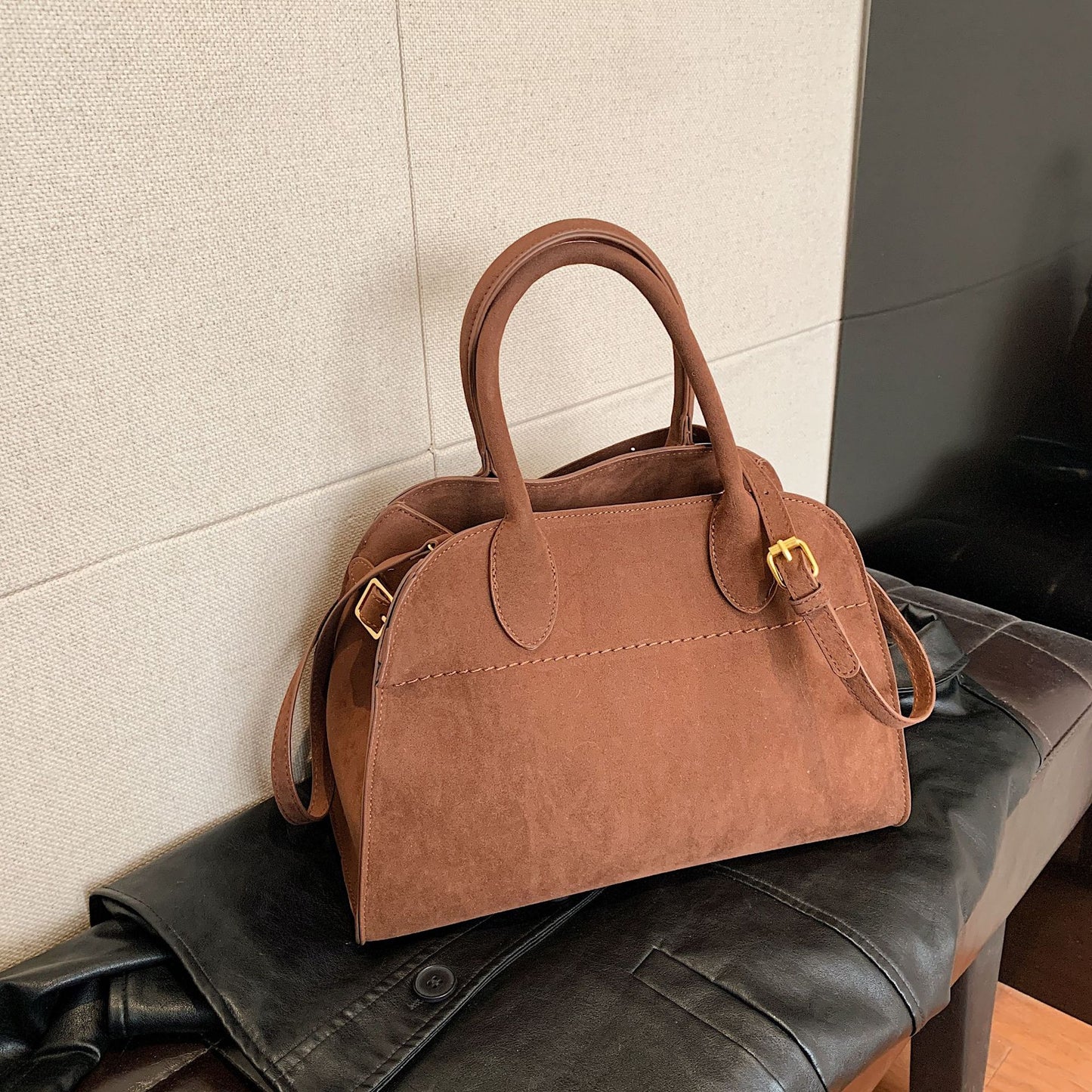 Large Capacity Light Luxury Suede French Handbags
