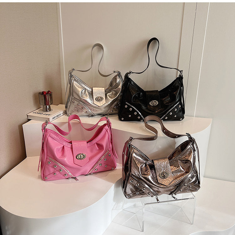 Retro Personality Motorcycle Fashion Large Capacity Rivet Western Armpit Bags