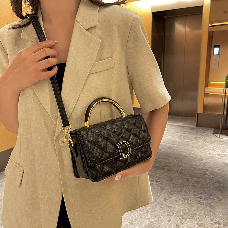 Women's Fashion Diamond Embroidery Thread Design Trendy Bags