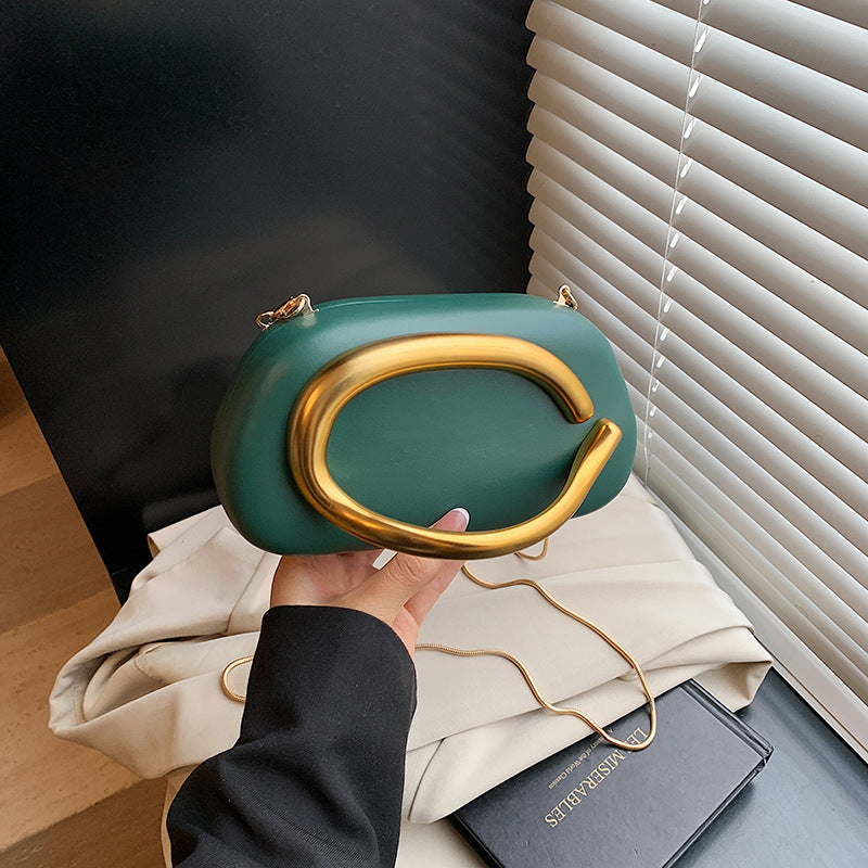 Women's Metal Detail Decorative Personality Design Chain Solid Color Clutch Box Bags
