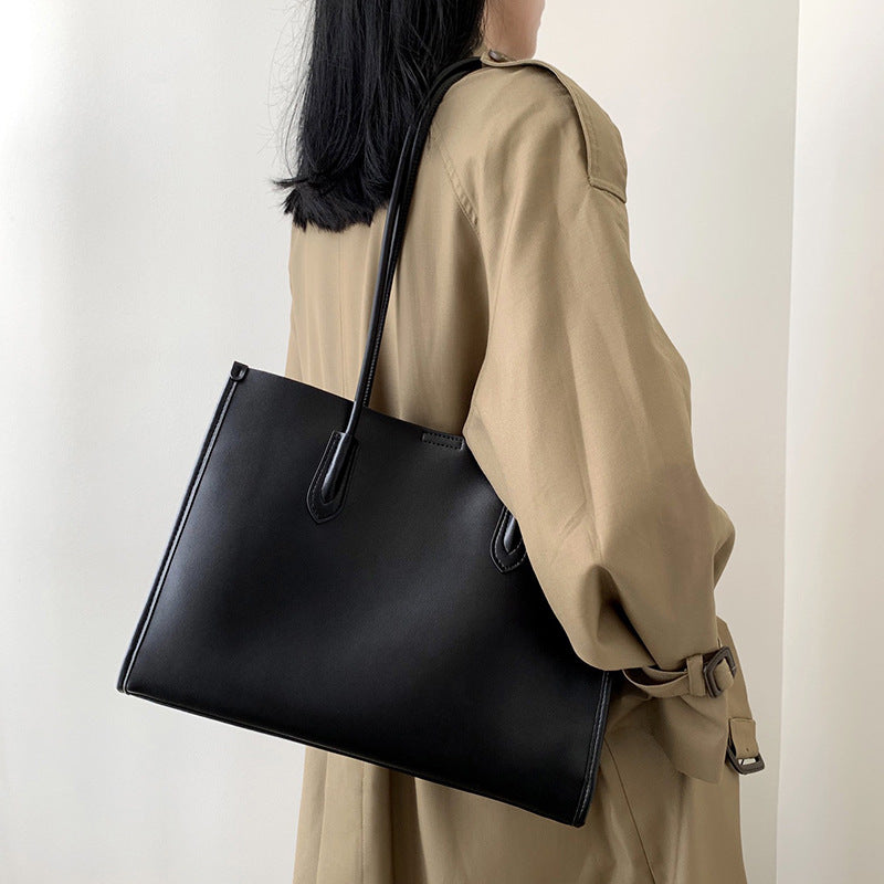 Women's High Sense Design Genuine Leather Commuting Handbags