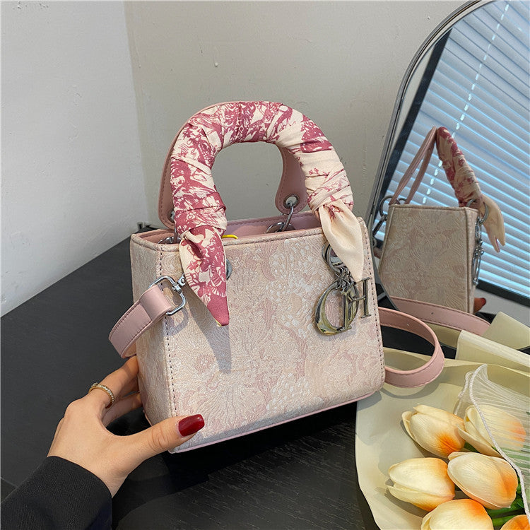 Women's High-grade Summer Design Embroidered Portable Diana Small Square Bags