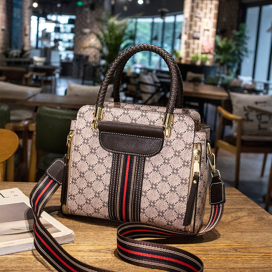 Women's Genuine Leather Fashionable Cowhide Elegant Handbags