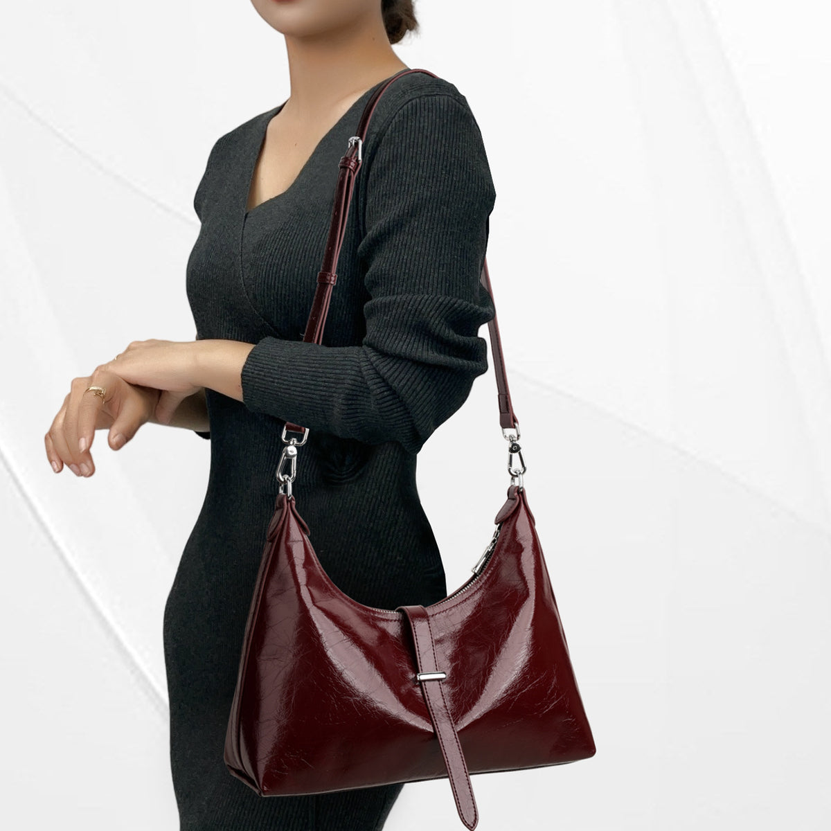 Versatile Women's Daily Commuter Cowhide For Women's Shoulder Bag