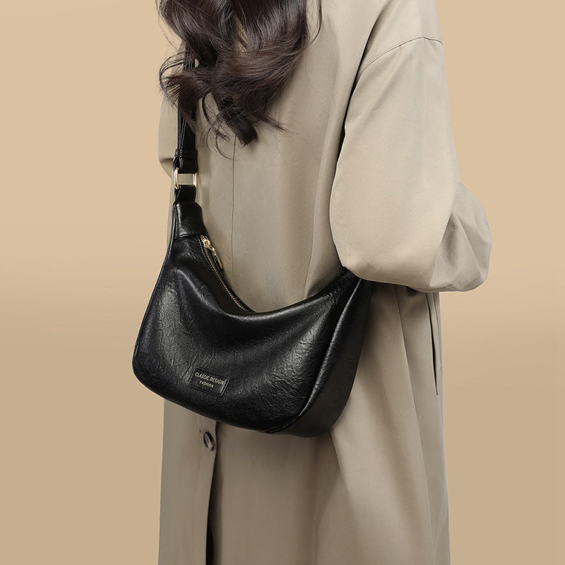 Women's Style Large Capacity Spring Dumpling Fashion Women's Messenger Bag