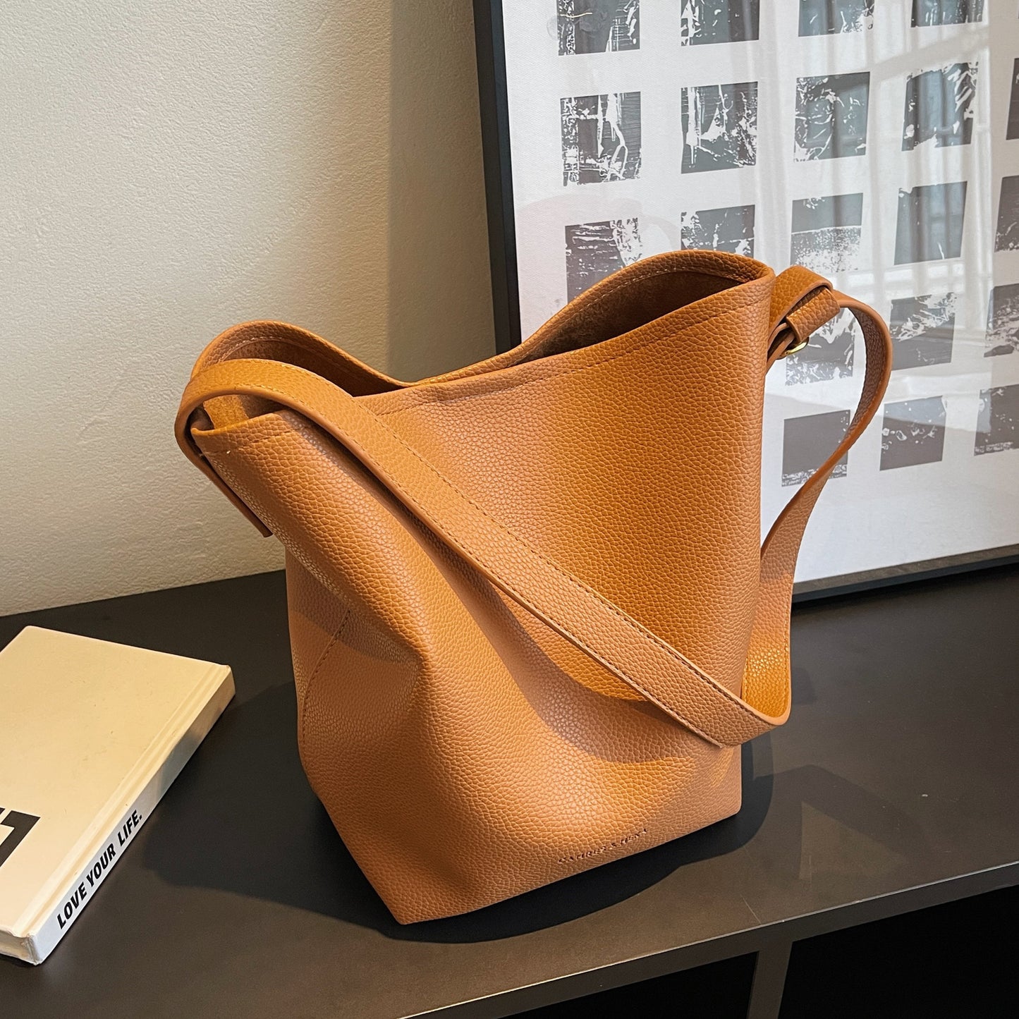 Women's Lady Vintage Lychee Pattern Big Fashionable Bags