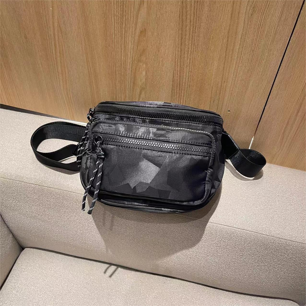 Trendy Saddle Large Capacity Nylon Cloth Crossbody Bags