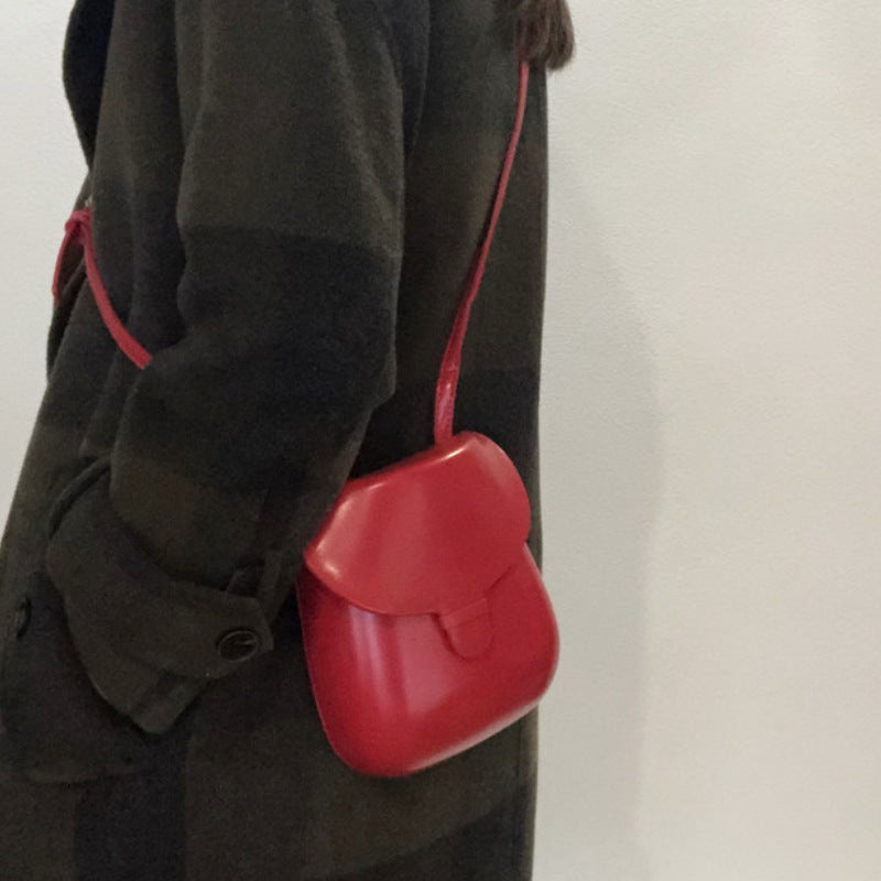 Korean Style Vintage Saddle High-grade Fashion Simple Versatile Large Capacity Women's Messenger Bag