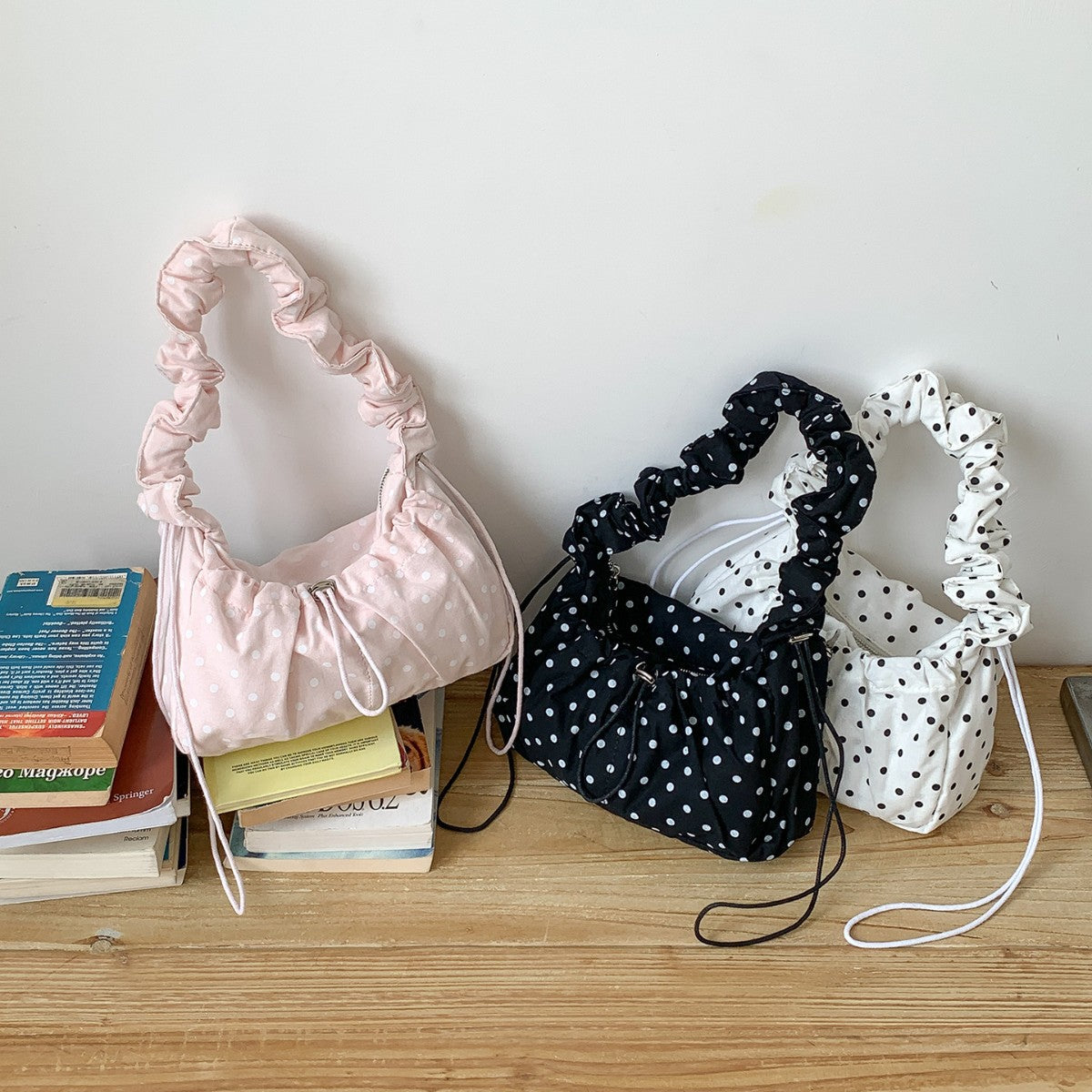 Women's Korean Style Polka Dot Fresh Drawstring Small Square Bags