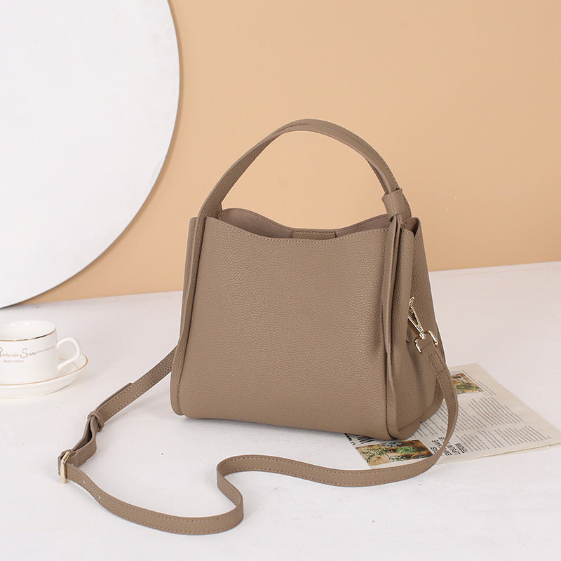Leather Fashion Cattlehide Clutch Versatile High Sense Large Bucket Bags