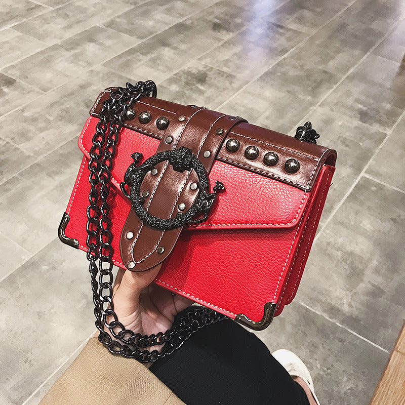 Slouchy Women's Rivet Retro Fashion Chain Women's Shoulder Bag