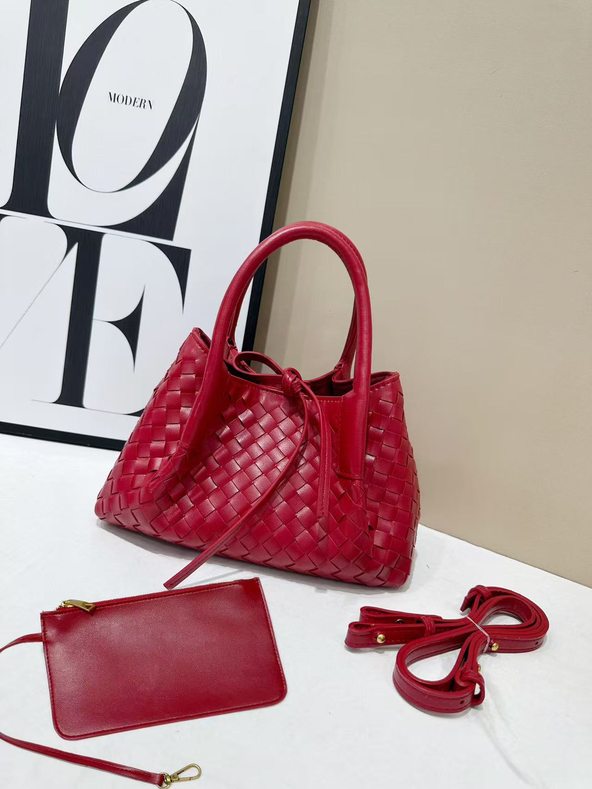 Popular Innovative Pretty Cowhide Hand-woven High-grade Women's Handbag