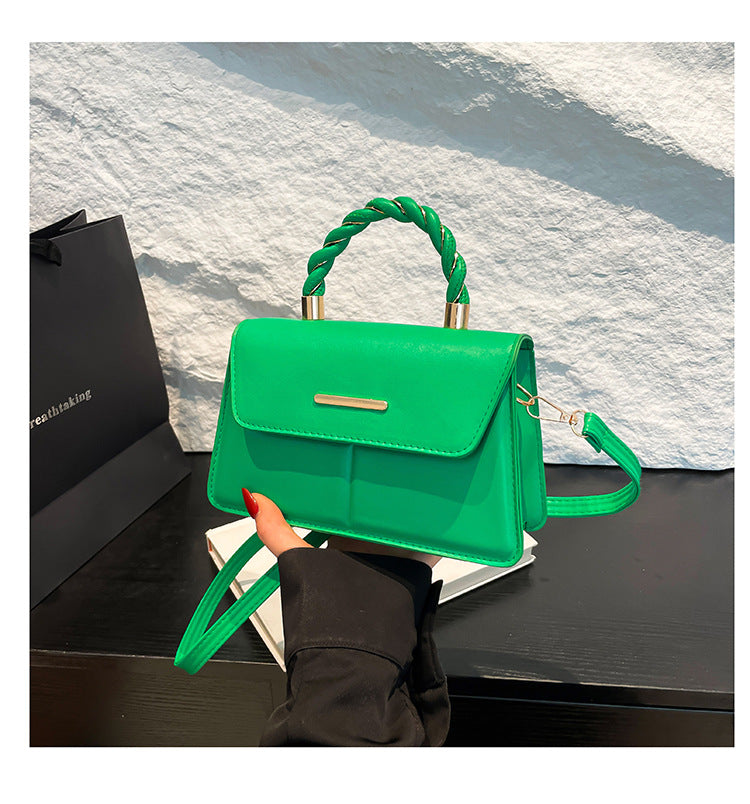 Women's Beautiful Solid Color Popular Western Style Women's Shoulder Bag