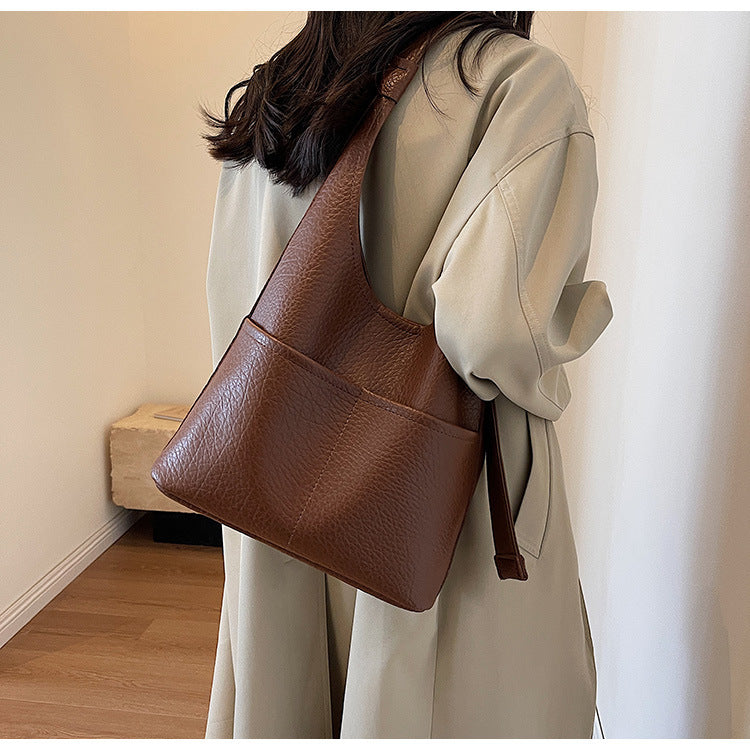 Women's Solid Color Retro Spring Simple High Sense Fashion Shoulder Bags