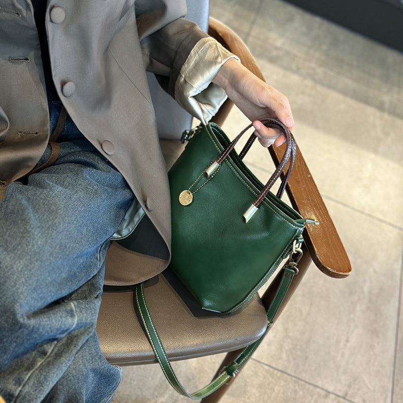 Women's Commute Simple Fashion Large Capacity Genuine Bags