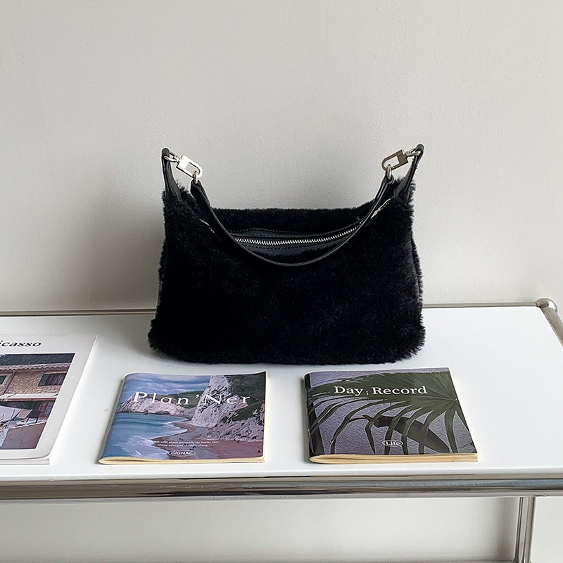 Women's Furry High Sense Underarm Fashion Plush Portable Shoulder Bags