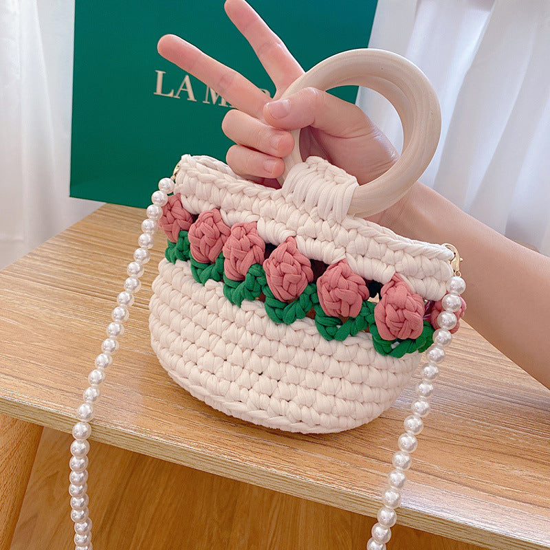 Tulip Hand-woven Homemade Material Finished Gift Handbags