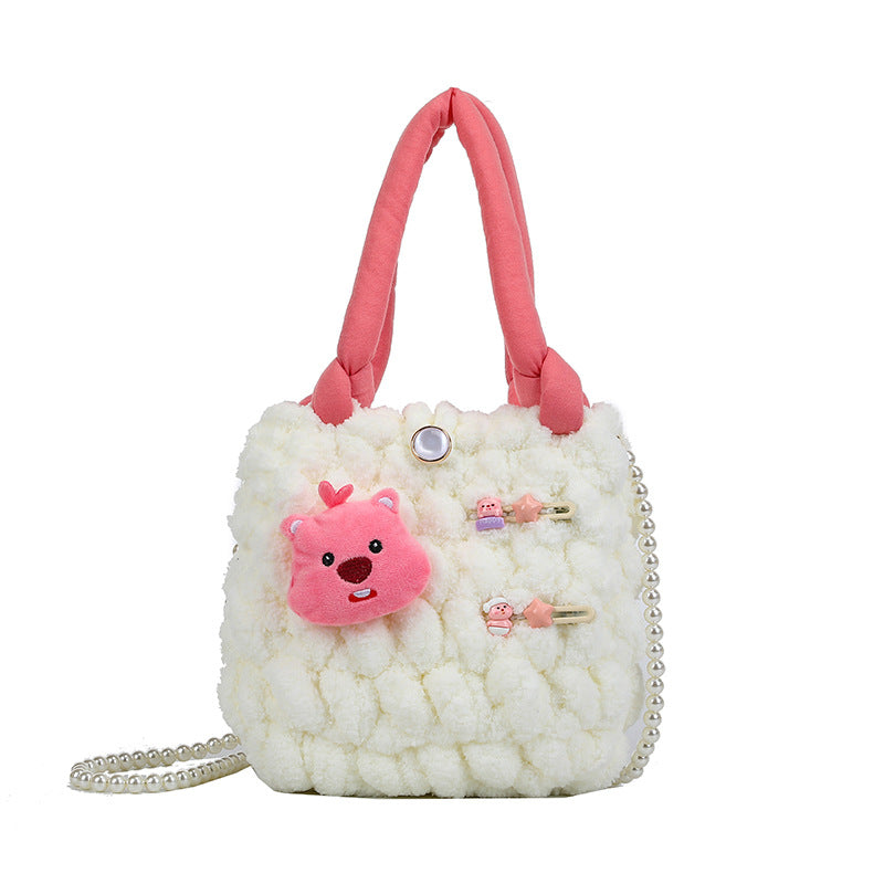 Beaver Hand-woven Cloud Wool Material Cute Women's Handbag