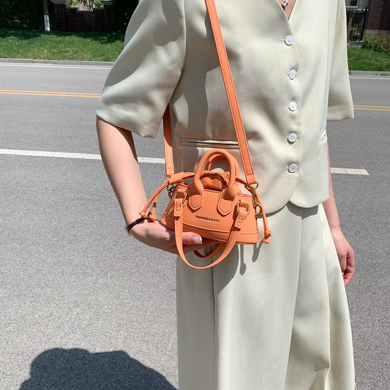 Women's Spring Cute Mini Shell Fashionable Retro Textured Shoulder Bags