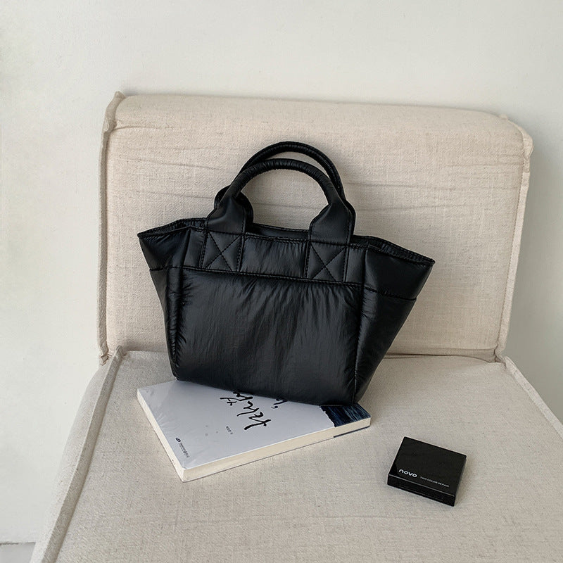 Women's Nylon Quilted Niche Commuter Large Capacity Women's Handbag