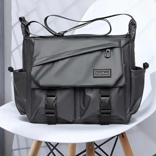 Men's Fashion High Sense Tooling Style Large Men's Messenger Bags