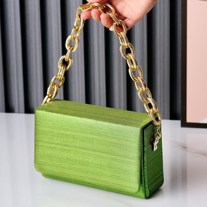 Creative Women's Featured Chain High-grade Simple Evening Bags