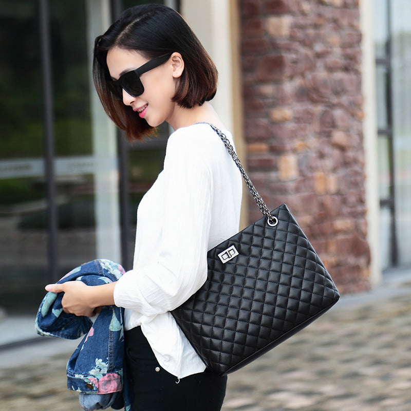 Women's Korean Fashion Rhombic Chain Large Capacity Women's Shoulder Bag