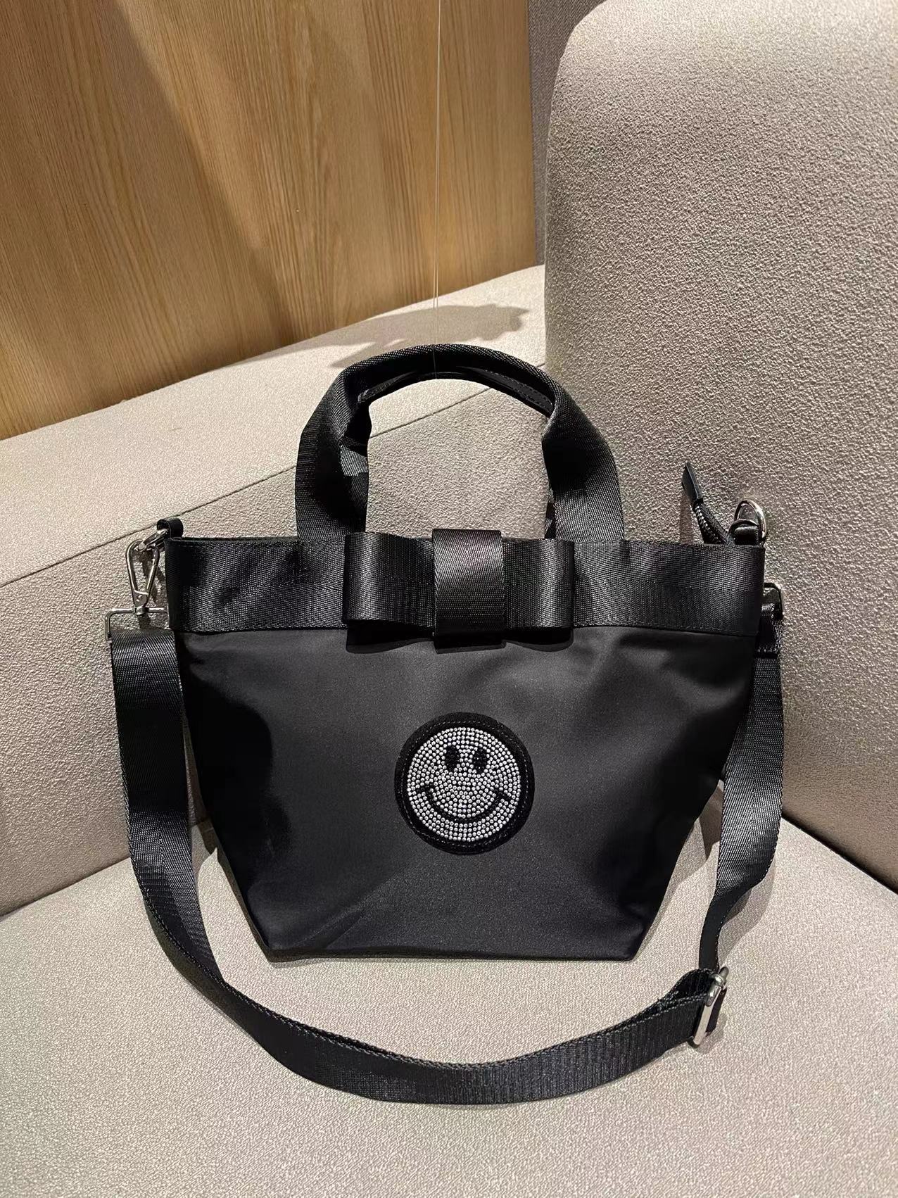 Women's Graceful Large Capacity Commuter Nylon Cloth Tote Bags