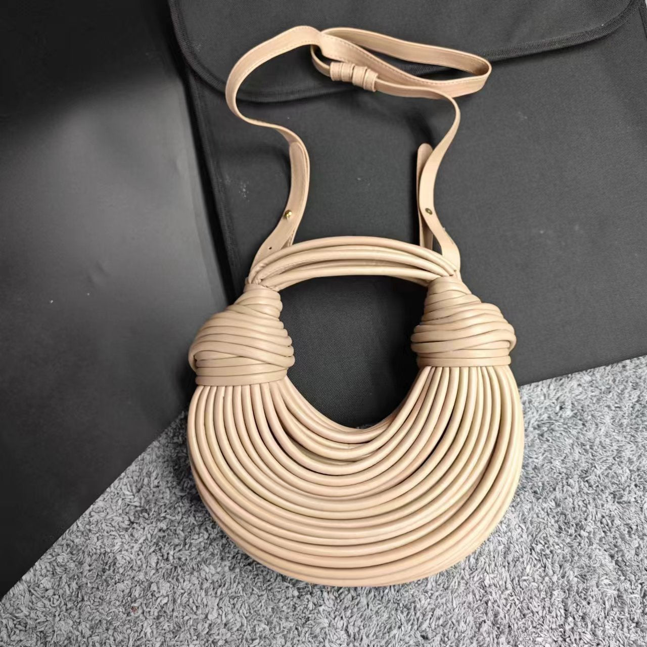 Women's Fashion High-grade Design Personalized Noodle Western Handbags