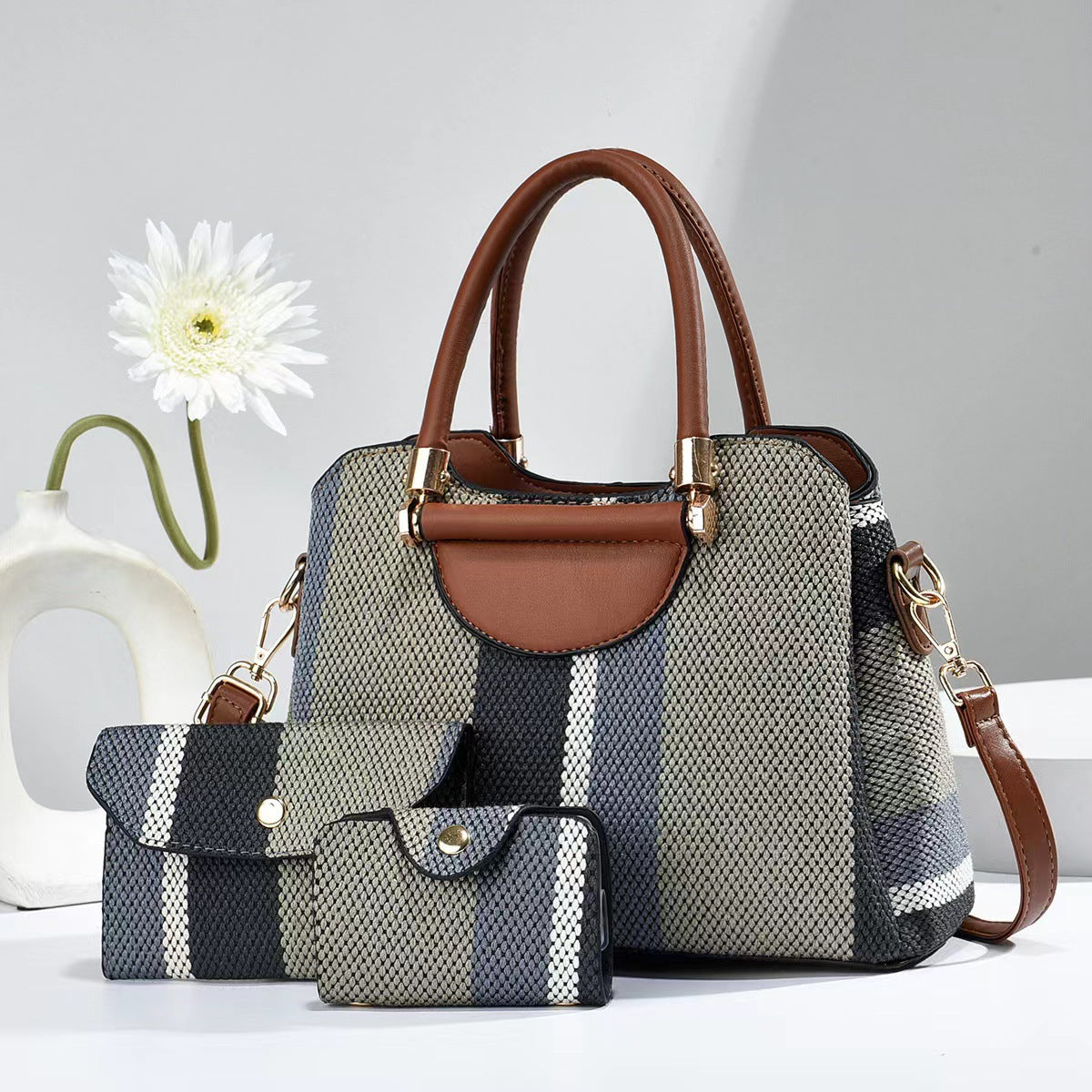 Women's Korean Fashionable Lady Temperament Large Women's Handbag