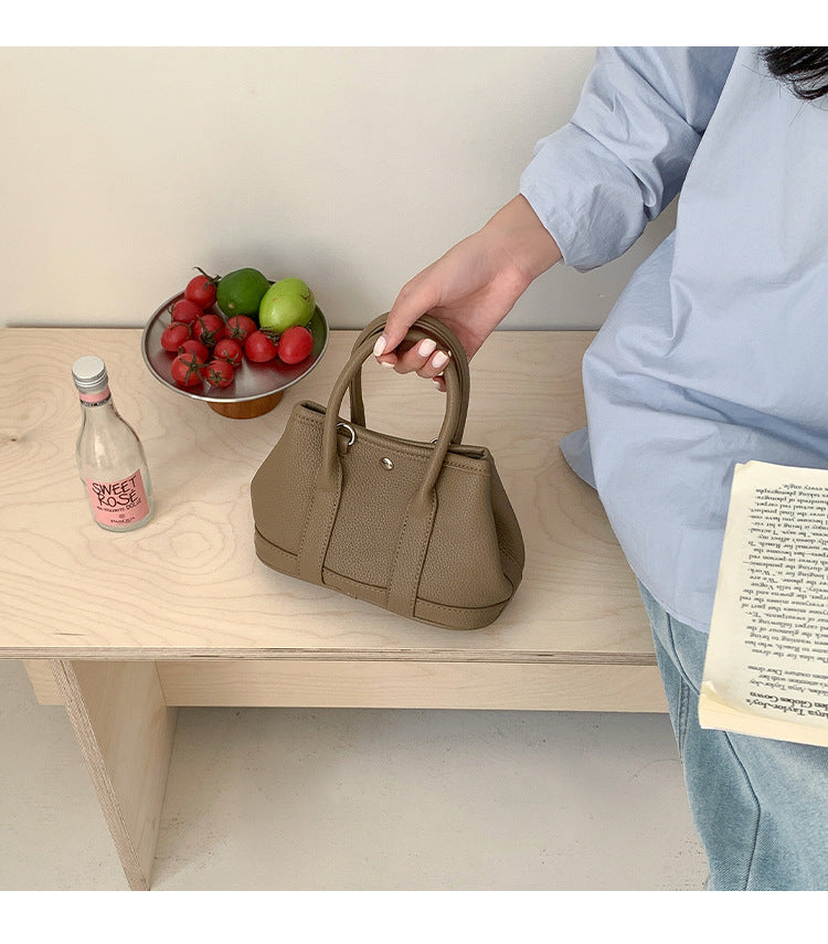 Korean Simple High-grade Female Fashion Commuter Crossbody Bags