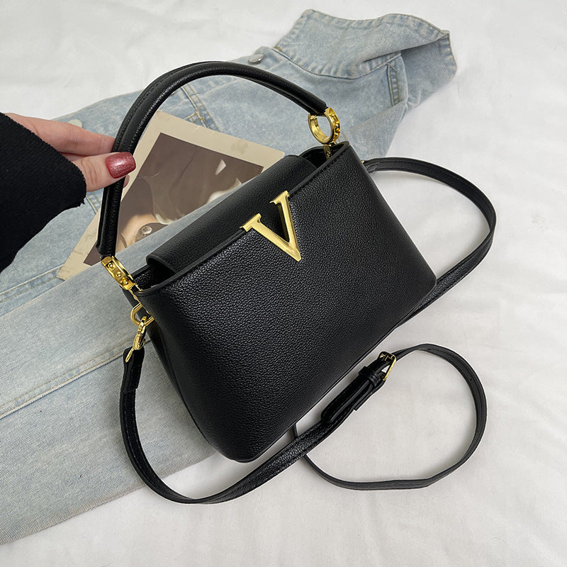 Classic Slouchy Versatile Women's Fashion Portable Bags