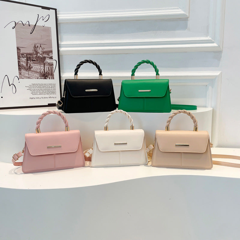 Women's Beautiful Solid Color Popular Western Style Women's Shoulder Bag