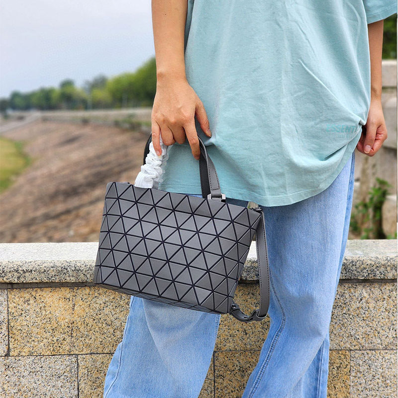 Women's Rhombus Steamed Crystal Bun One Large Capacity Frosted Diamond Pattern Women's Handbag