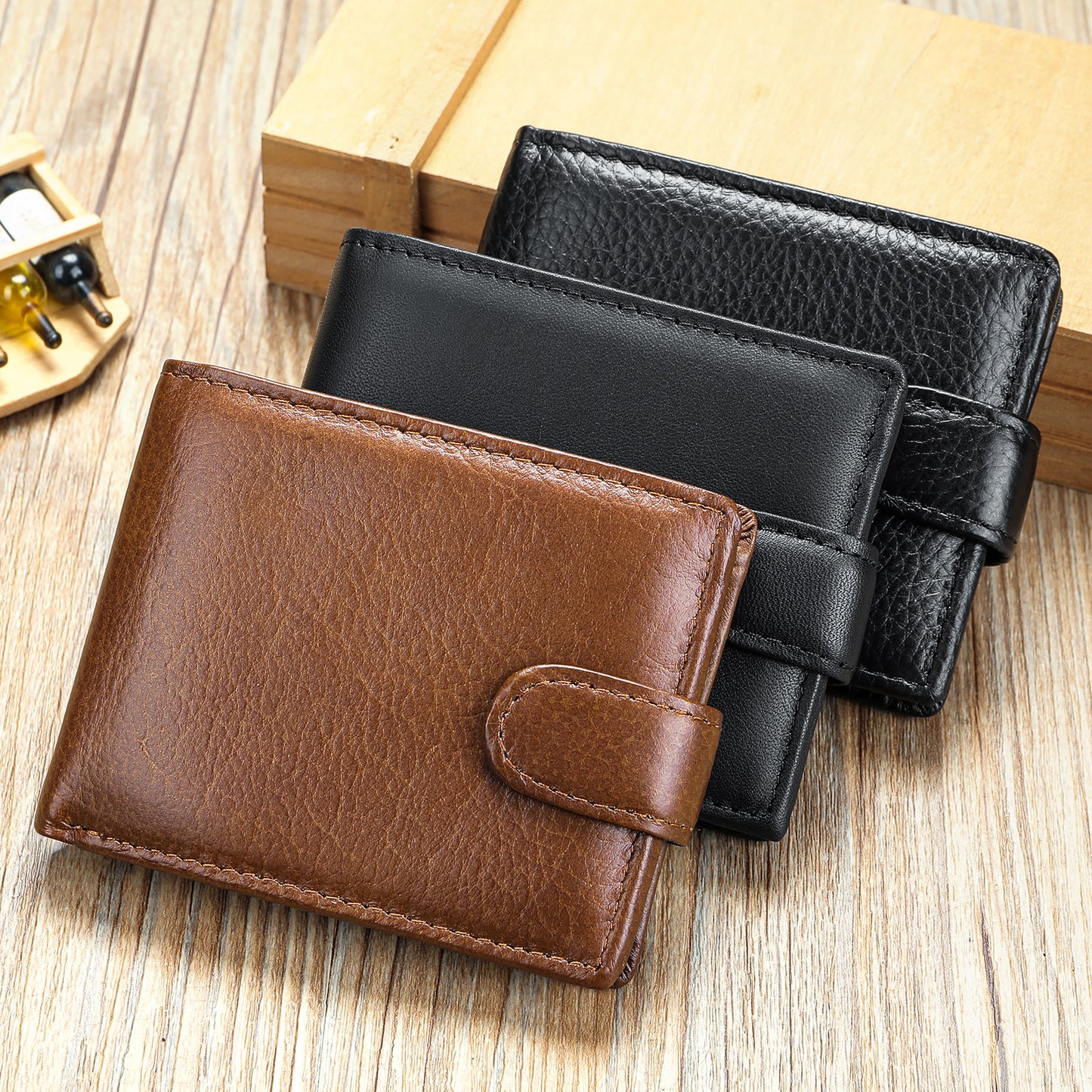 Men's Cowhide Multi Slots Genuine Leather Short Men's Wallets