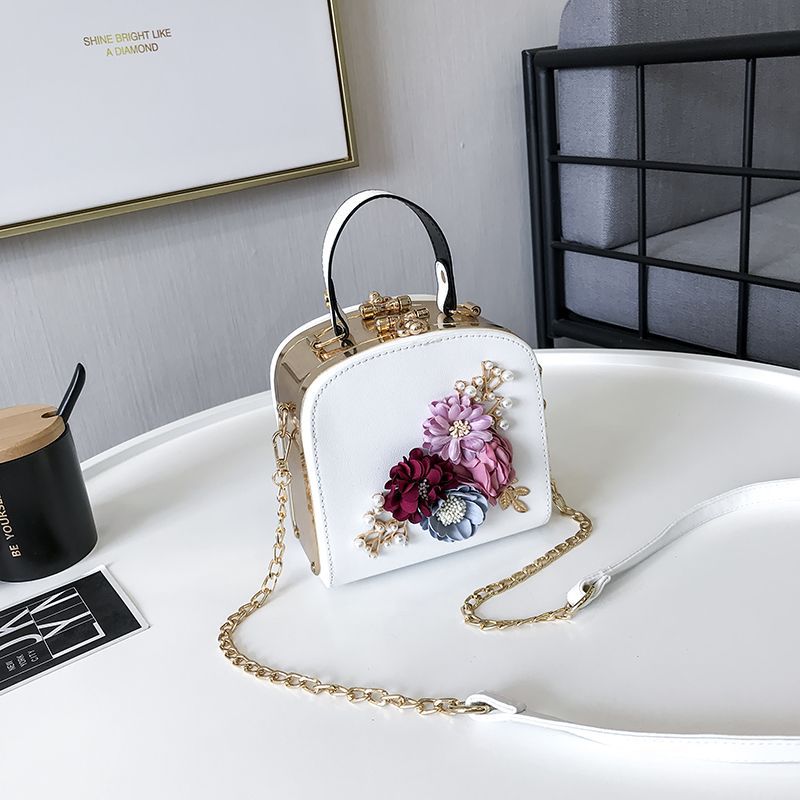 Women's Korean Style Pearl Flower Dinner Clutch Shoulder Bags